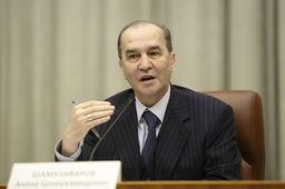 Вице-президент Российского союза строителей Анвар Шамузафаров заявил, что площадь застройки в стране необходимо увеличить до 6,5 млн га Вице-президент Российского союза строителей Анвар Шамузафаров заявил, что площадь застройки в стране необходимо увеличить до 6,5 млн га