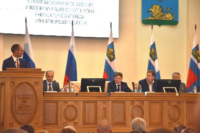 В Белгороде обсудили Стратегию развития строительной отрасли до 2030 года и исполнение нацпроекта «Жилье и городская среда» В Белгороде обсудили Стратегию развития строительной отрасли до 2030 года и исполнение нацпроекта «Жилье и городская среда»